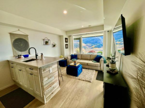 Beautiful Suite on Golf Course